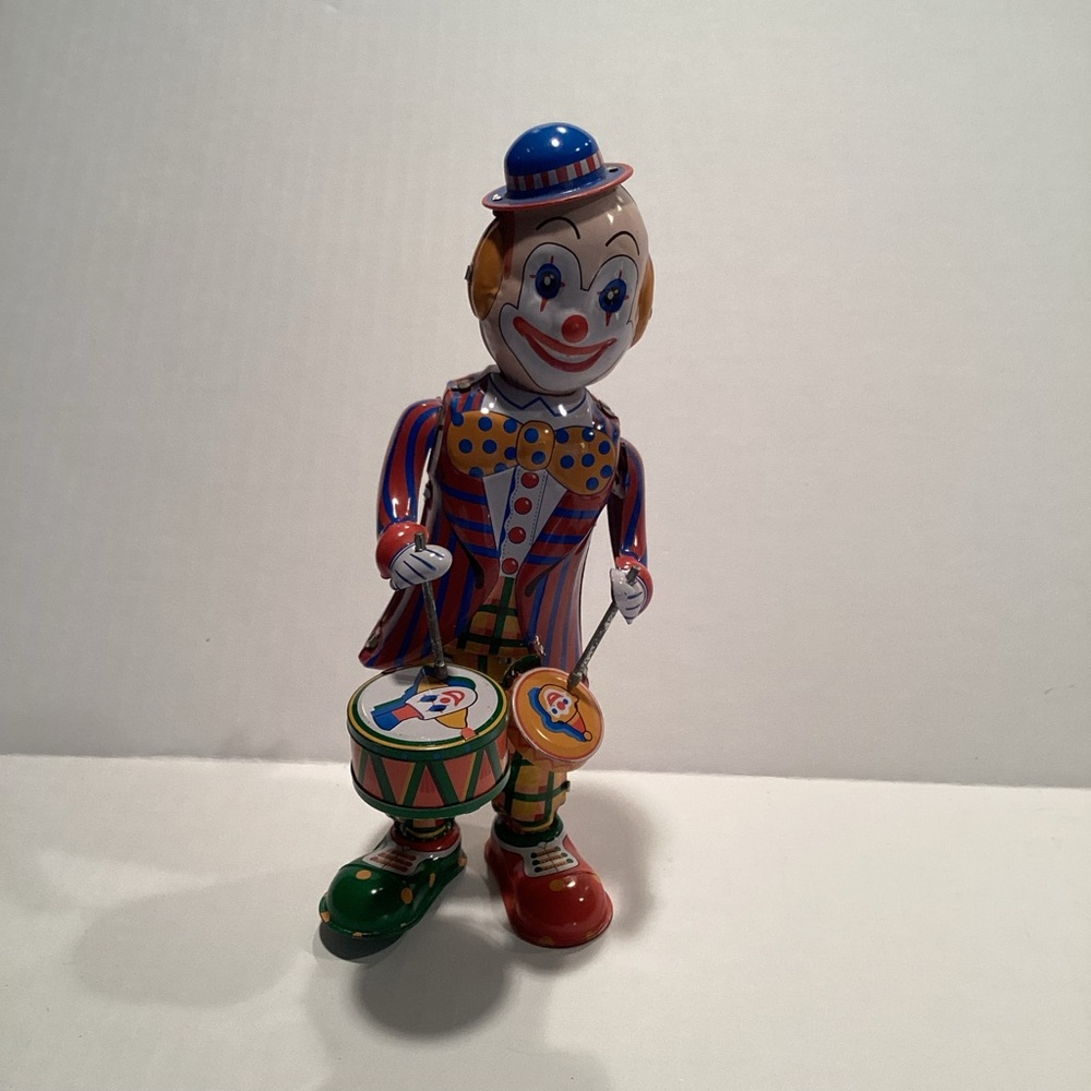 Vintage Style Collectible Tin Toy - Circus Clown with Drums Drummer